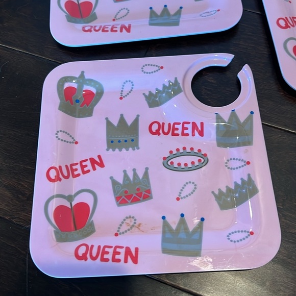 Lolita Queen Melamine wine plates set 4 - Picture 2 of 6